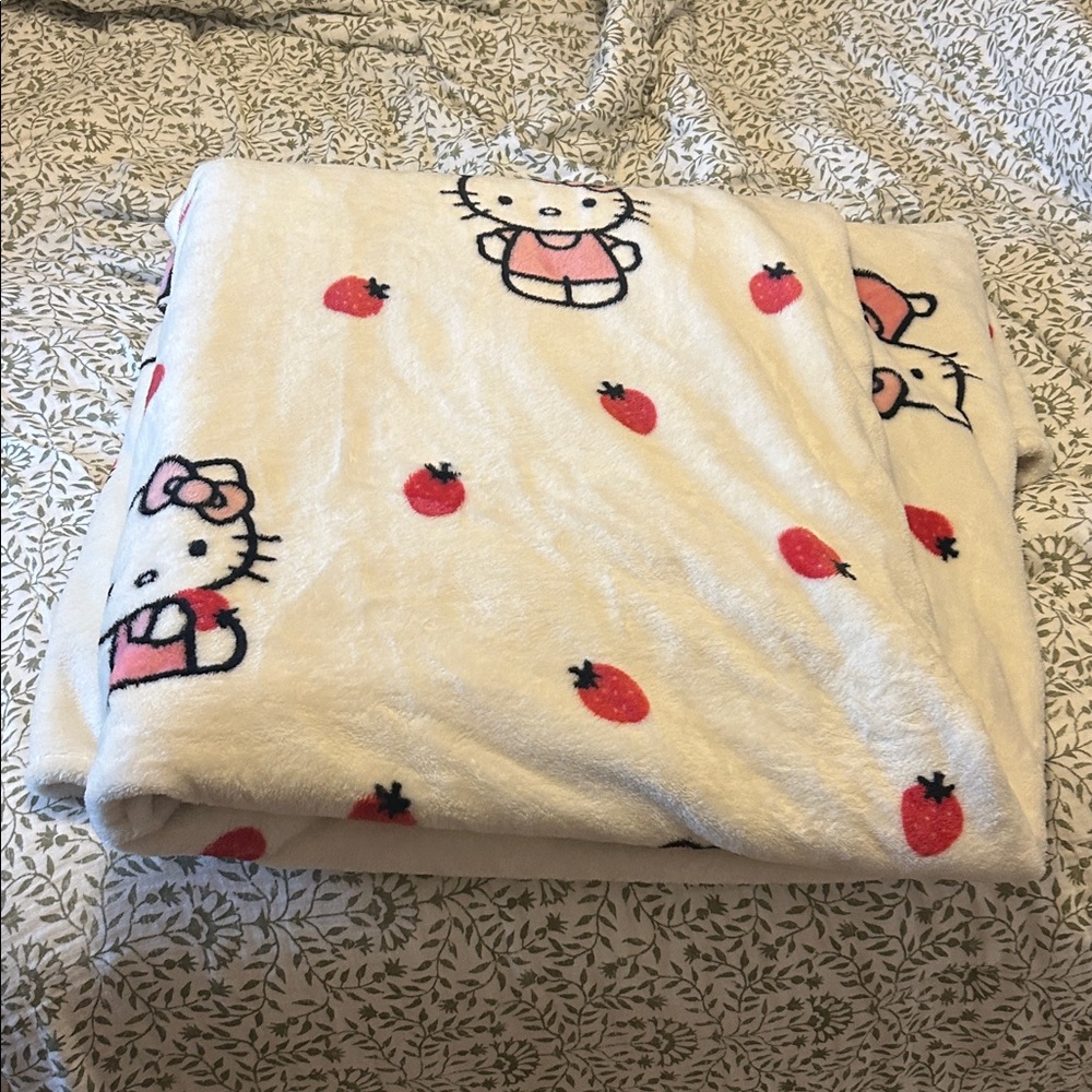 Hello Kitty Pink and White Blanket